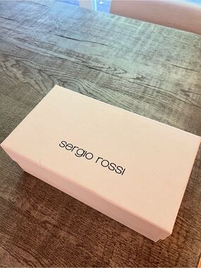 Sergio Rossi Pink Shoe Box